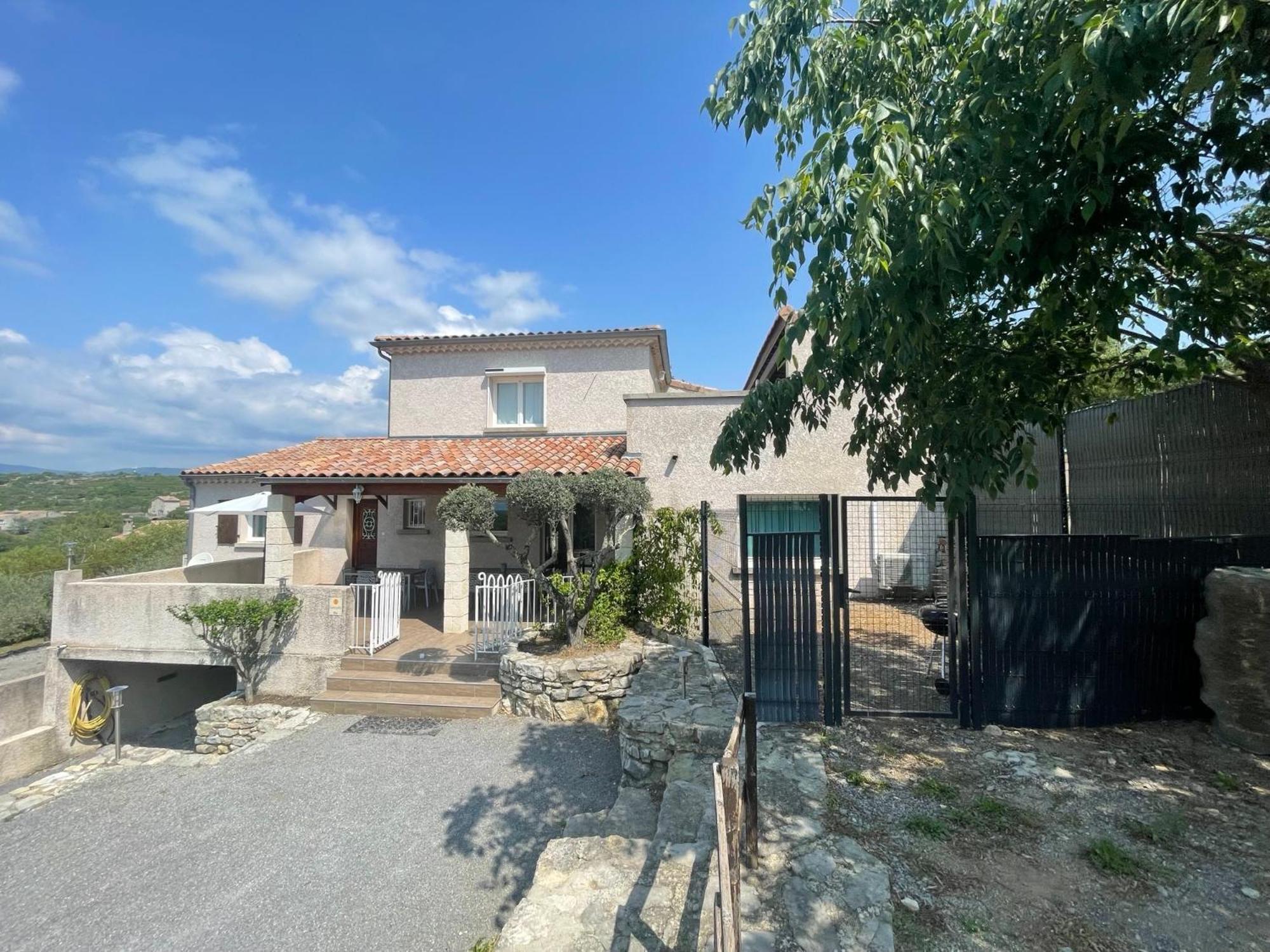 Village De Gites Mas De La Bastide Жуаез Екстер'єр фото