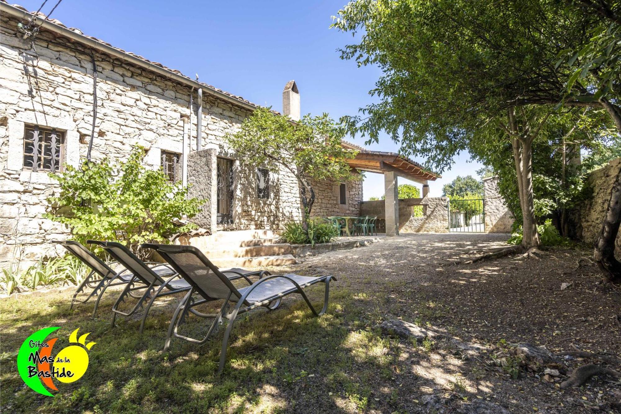 Village De Gites Mas De La Bastide Жуаез Екстер'єр фото