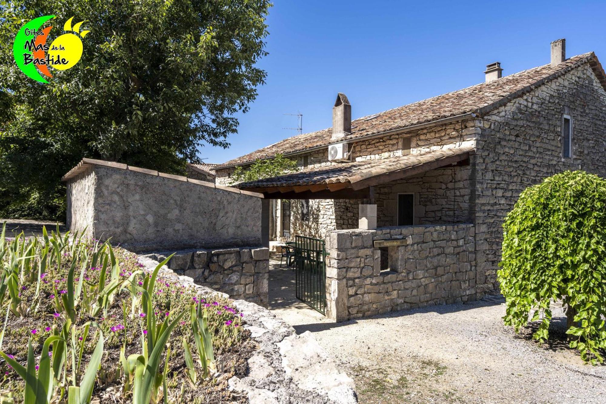Village De Gites Mas De La Bastide Жуаез Екстер'єр фото